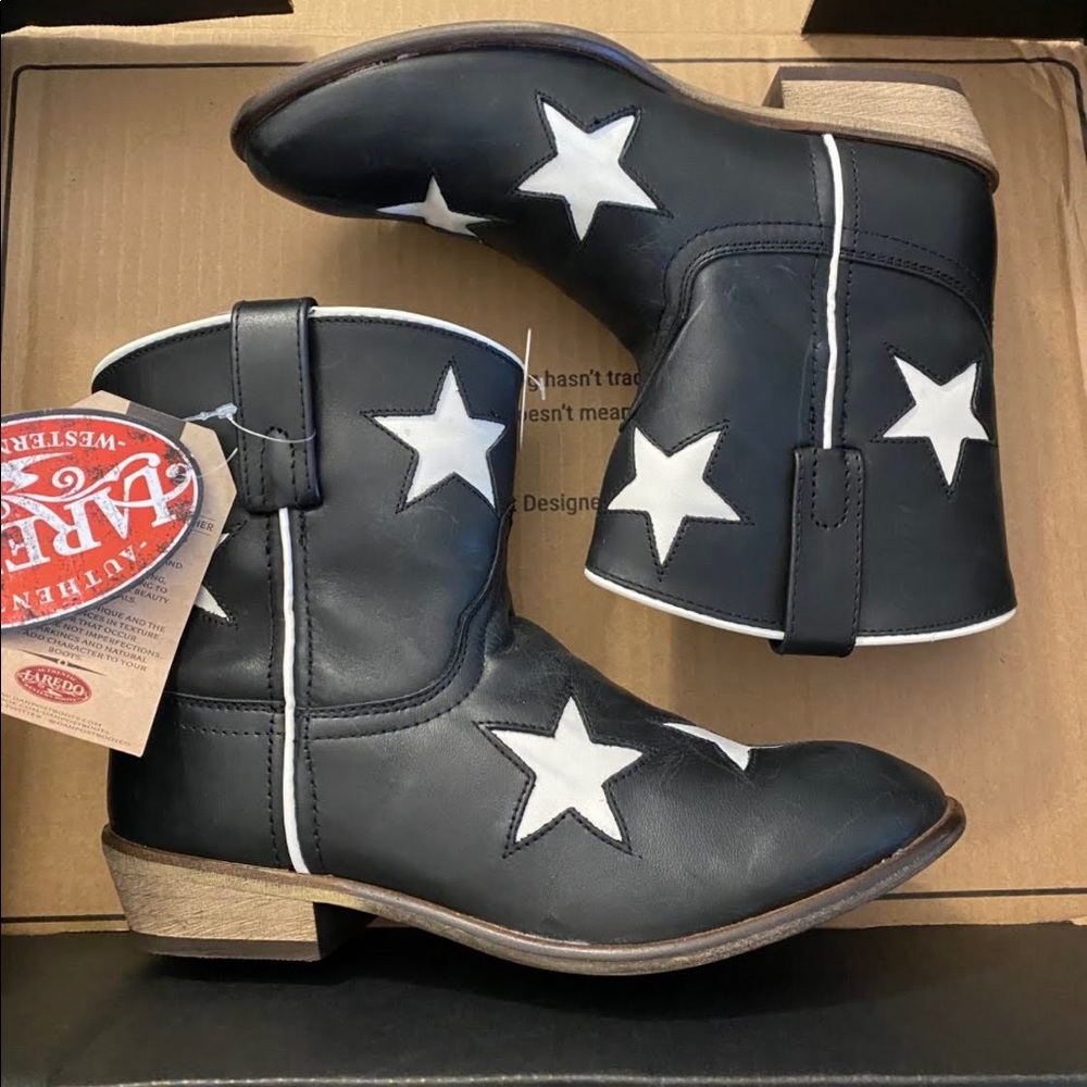 Boot Barn- Black Boots with White Stars ! Never worn, ordered wrong size. Size 9
